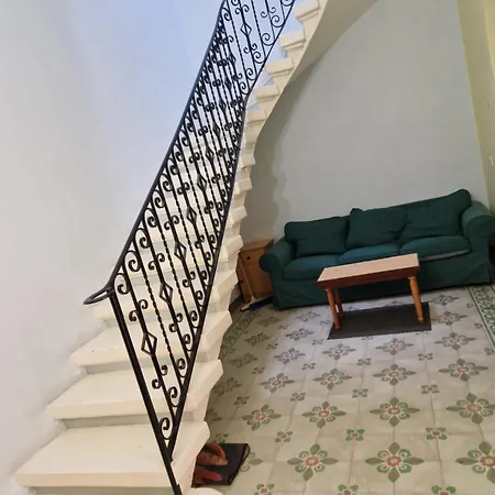 Sir Patrick's * Ghajn il-Kbira (Gozo)